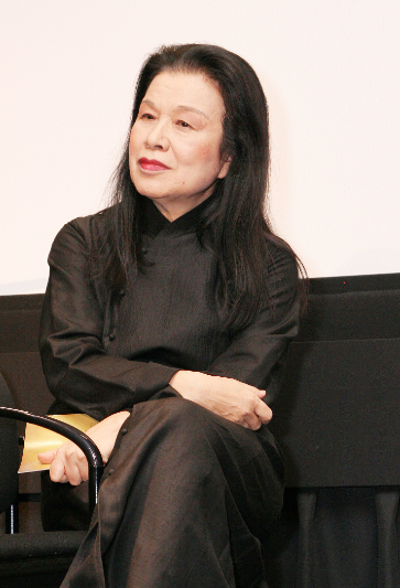 石岡瑛子